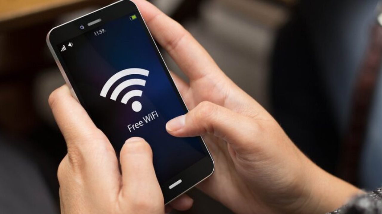 Miami International Airport Wi-Fi and Internet Information